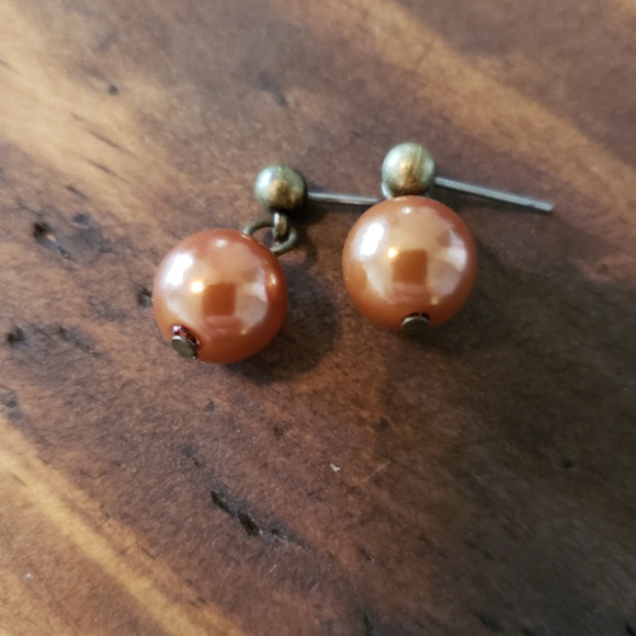 Set of 2 earrings - Picture 2 of 2